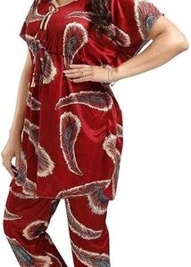 Cozy Feather Print Night Suit