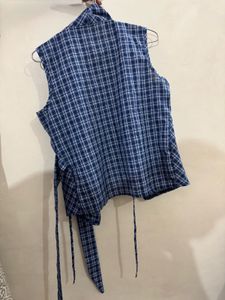 Chic Plaid Tie-Up Halter Top