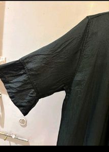 Chic Black Pleated Top