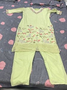 Embroidered  Suit Set