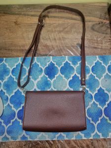 Chic Brown Crossbody Bag