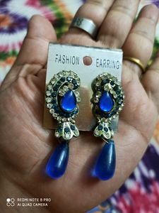 1+1 Traditional Ear Ring Combo In Blue &amp; White