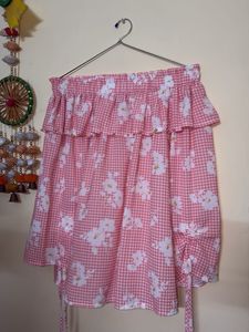 Cute Pink Gingham Floral Off-Shoulder Top