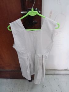White Uniform For Girl 6 To 9 Years