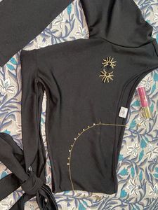 Chic Black Cut-Out Top