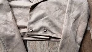 brown short blazer