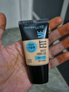 Maybelline Fit Me Matte Foundation