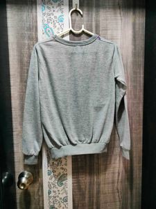 Cute grey 🩶 Floral 🌺🌸 Sweatshirt