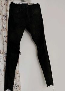 Black Ripped Skinny Fit Jeans