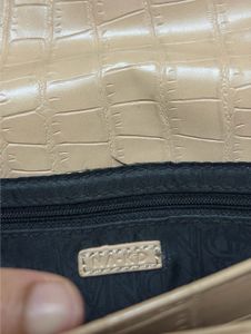 NA-KD Compartment Crossbody Bag