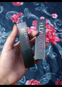 Huda Beauty #FauxFilter Foundation Stick