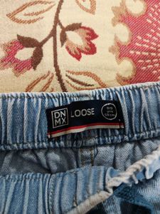 Light Wash Cargo Jeans (joggers)