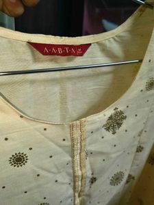 Elegant Cream Kurta with Gold Print
