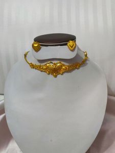 Gold Plated Choker With Ear Studs