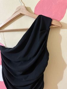 Chic One Shoulder Ruched Top