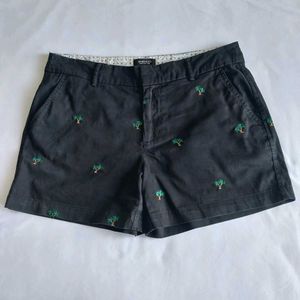 Black Embroidered Palm Tree Sumer Shorts🌴