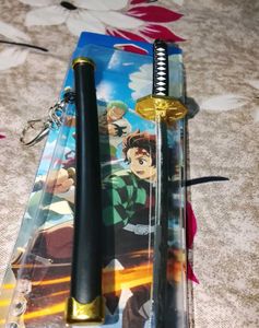 Katana Keychain – Black Mini Anime Sword🗡️