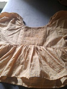 Cute Gingham Peplum Top