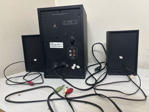 Philips 2.1 Multimedia Speaker System with Remote