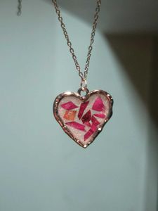 Y2K shimmery Heart Pendant Necklace
