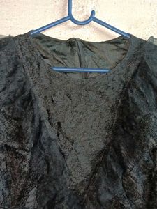 Elegant Black Lace Top Layered Partywear