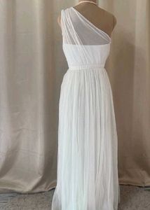 Free shipping 🫶Elegant Off-Shoulder Tulle Gown