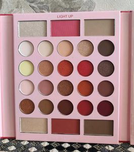 UCANBE EYESHADOW ( Combo )