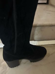 Black Heeled Boots