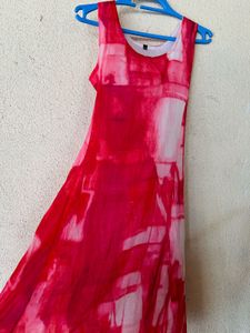 Red &amp; White Sleeveless Dress