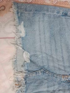 H n M denim skirt
