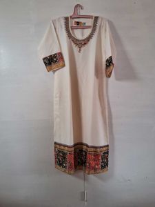 Elegant Embroidered Kurta Set with Dupatta