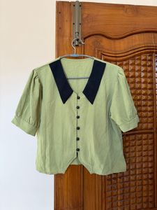 Chic Puff Sleeve Cropped Top