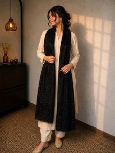 Sparkly Black Dupatta cum stall