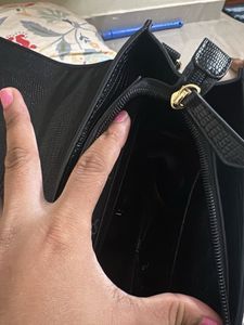 Chic Black Textured Shoulder Bag with Gold Chain