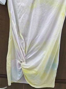 Stylish Tie-Dye Twist Front Top