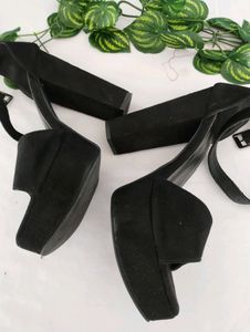 Black Heels (Women)