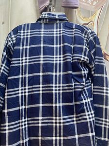 Zara Blue Plaid Button-Up Shirt