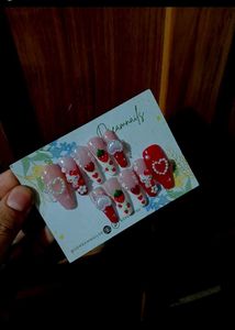 Nails(Hello kitty Nails) Sale🎉🎉