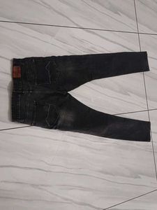 Men's Black Washed Jeans