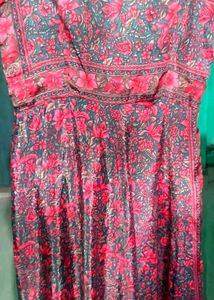 satin silk gaun