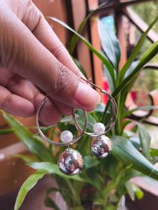 Chic Hoop Earrings with Pearl &amp; Sphere Charm