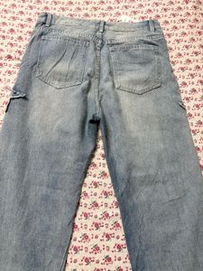 H&amp;M Light Wash Star Patch Jeans