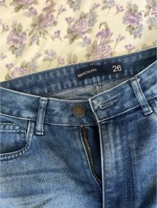 Ripped Knee Denim Jeans
