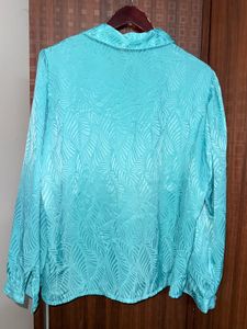 Elegant Teal Leaf Print Shirt🩵