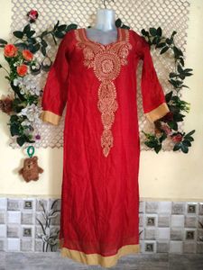 Elegant Red Embroidered Kurti