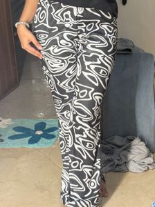 Groovy Print Flared Pants