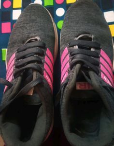 Grey Colour Sports Shoes