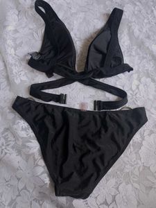 Black Bikini Set