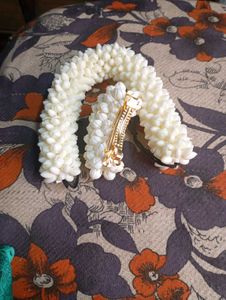Beautiful Jasmine Garland Hair Accessory