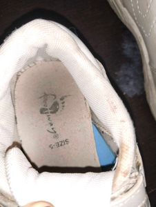 White Velcro School Shoes | Good Condition |
